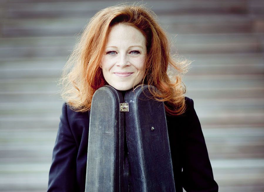 Carolin WidmannPhoto: Marco Borggreve