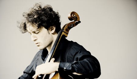 Nicolas Altstaedt
Cellist
photo: Marco Borggreve
all rights reserved
